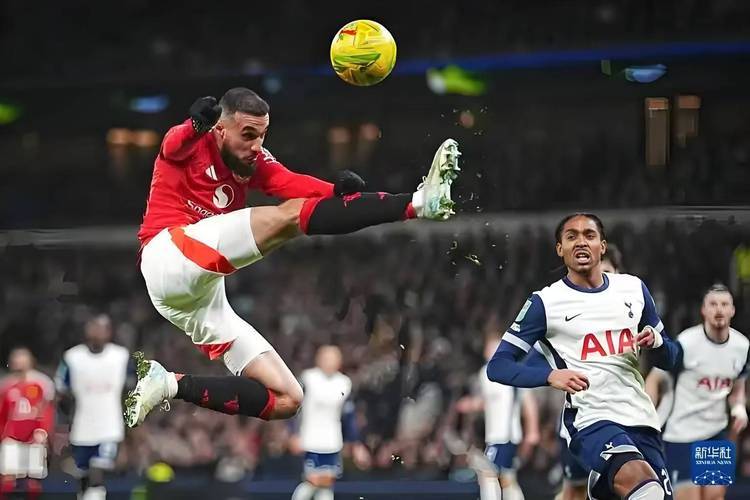 关于托特纳姆热刺强势登顶，稳坐英超宝座的信息