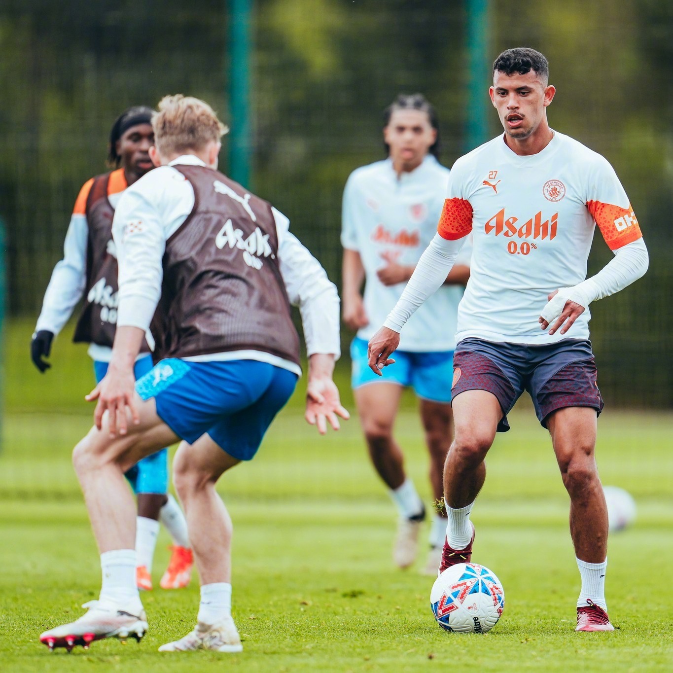 开云体育网页版-士气高昂的汉堡球员备战关注比赛结果