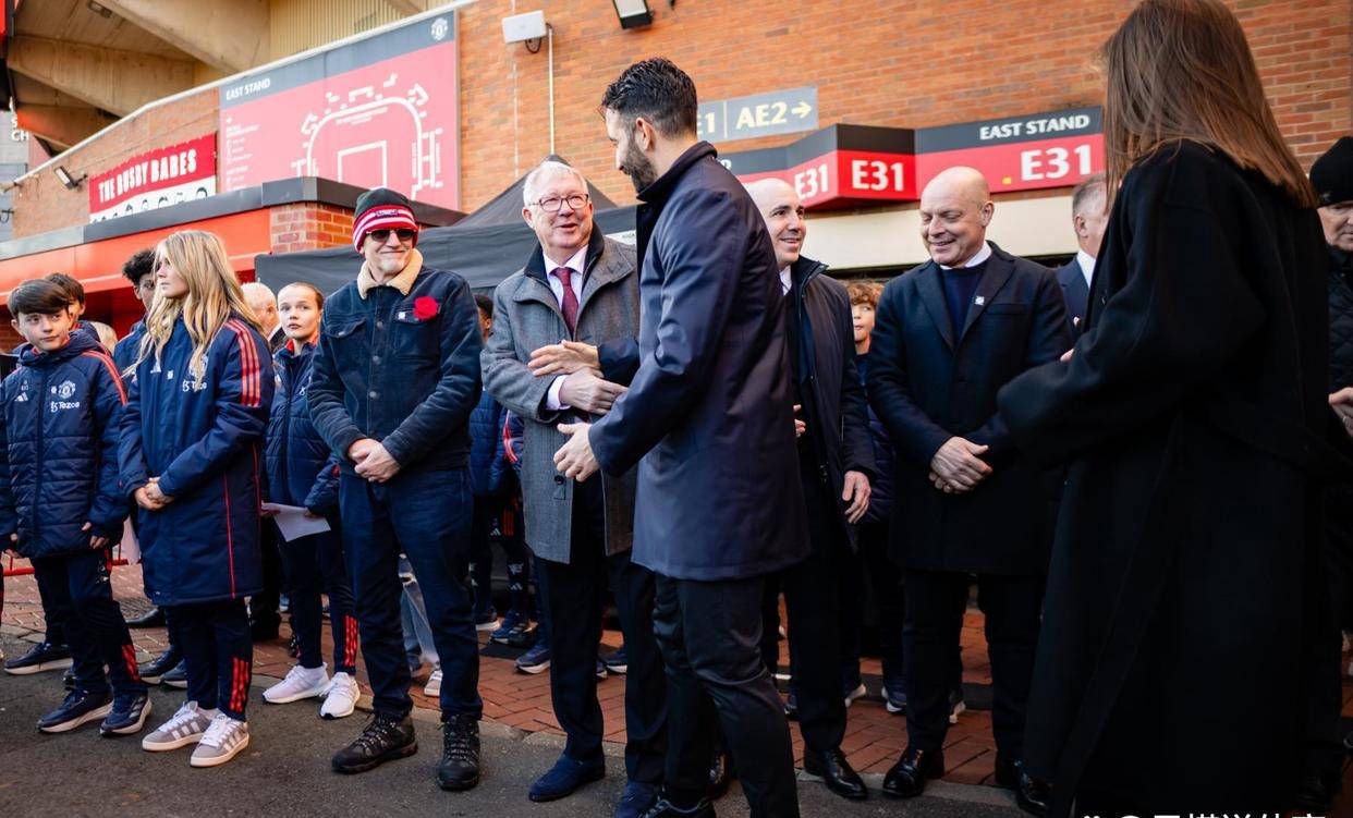 士气高昂的汉堡球员备战关注比赛结果 士气高昂的汉堡球员备战关注比赛结果