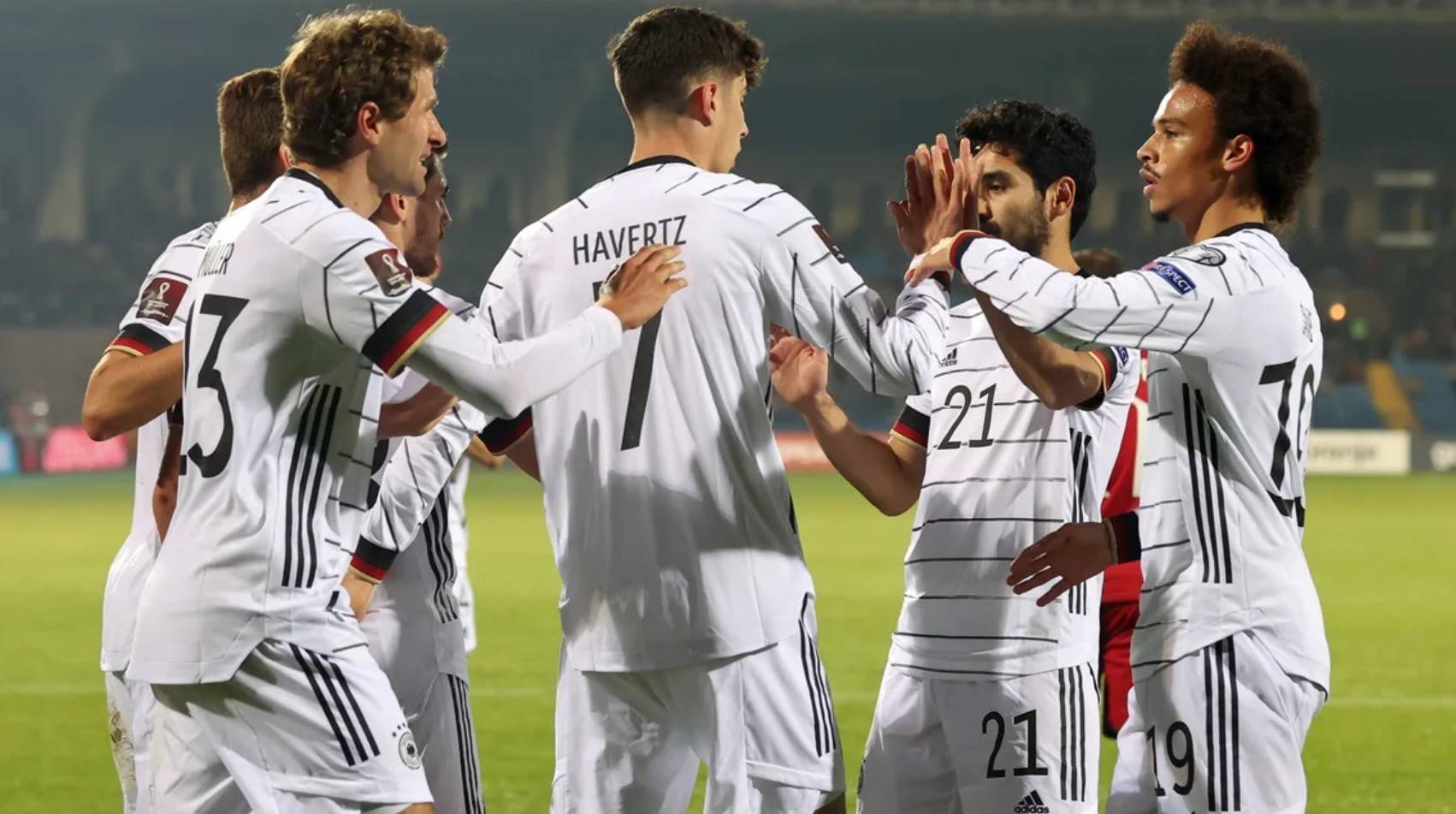 开云体育网页版入口-马德里竞技全队发挥出色，大胜对手