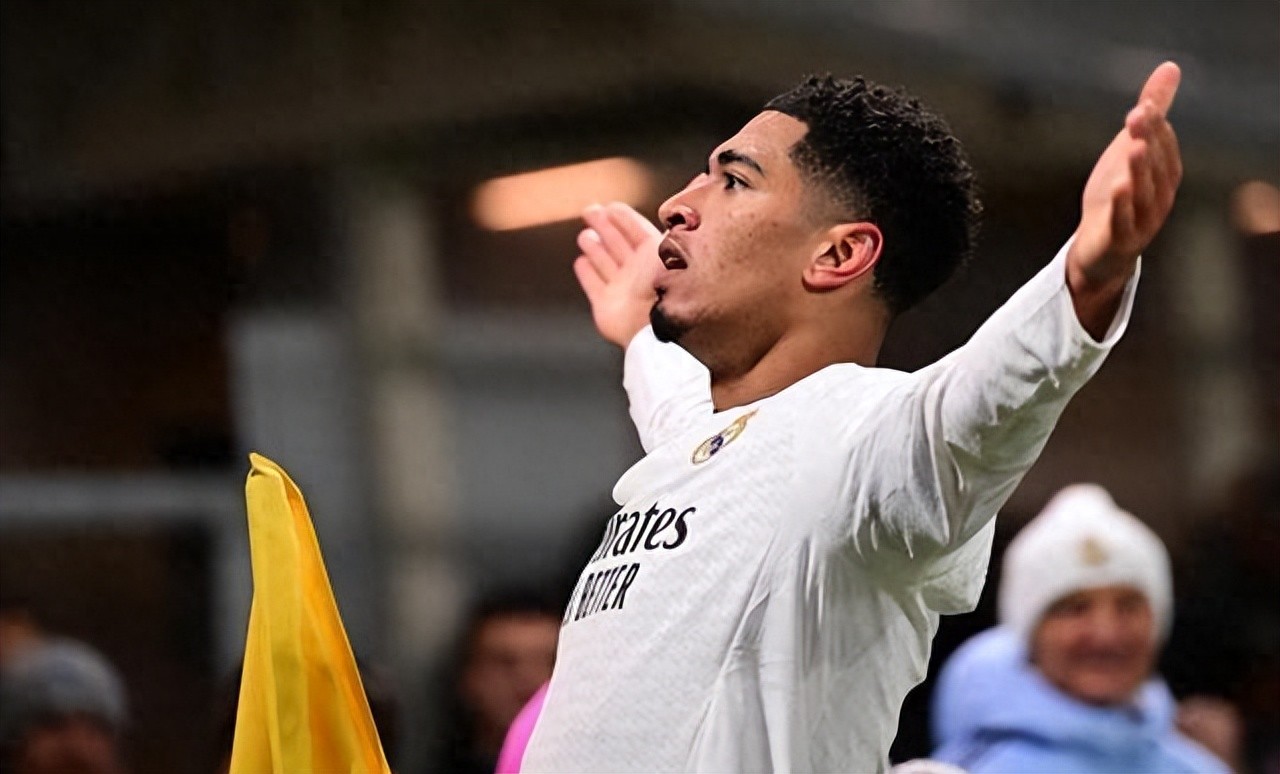 开云体育中国官网-球场上的较量，技术与智慧同彰的简单介绍