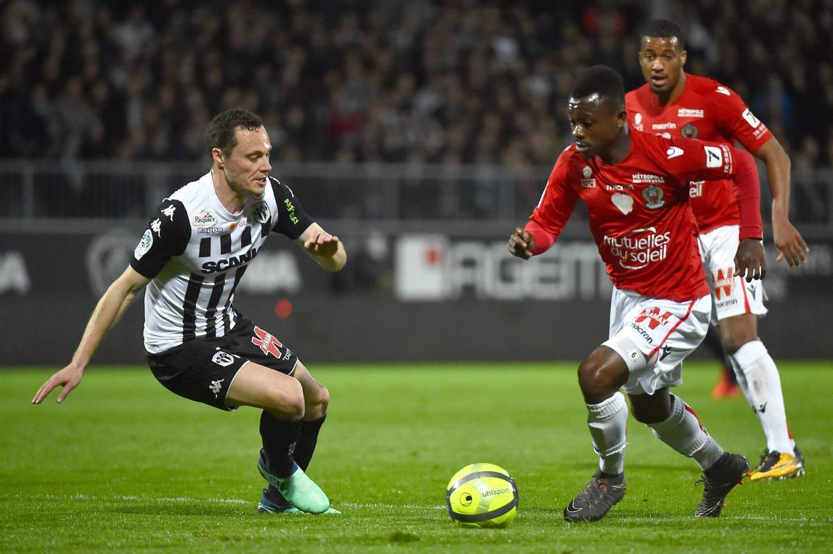 开云体育亚洲官网-昂热坚守阵地，主场击败对手