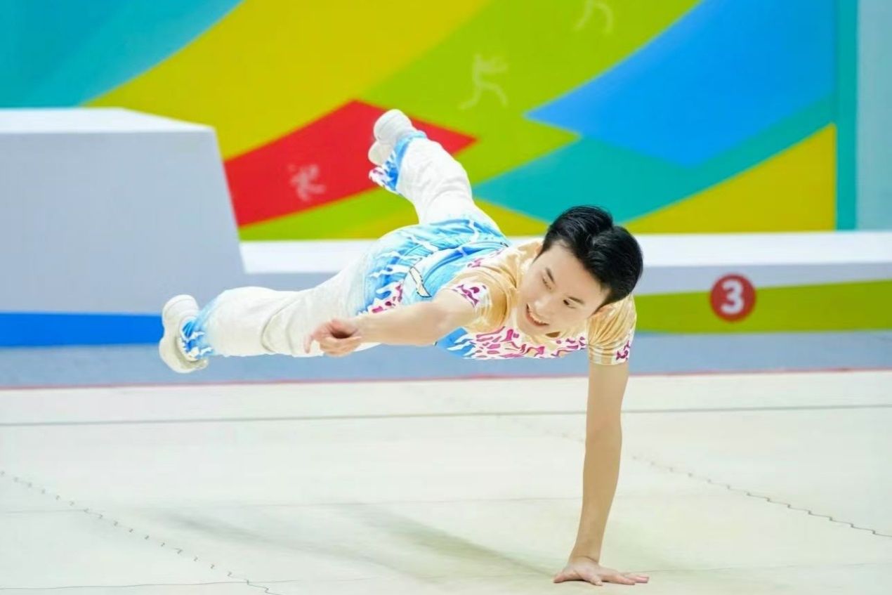 开云体育app下载-关于健身操冠军表现稳定，备战全力争取金牌的信息