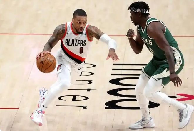 开云体育下载-开拓者胜湖人，利拉德绝杀逆转战袍