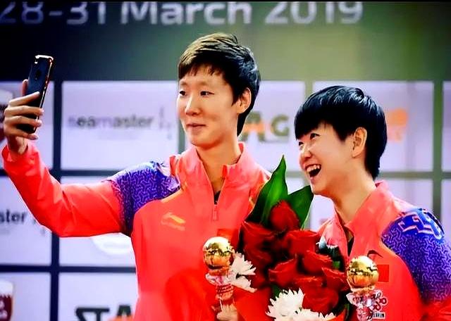 包含小组赛激战连连，角逐冠军之路的词条