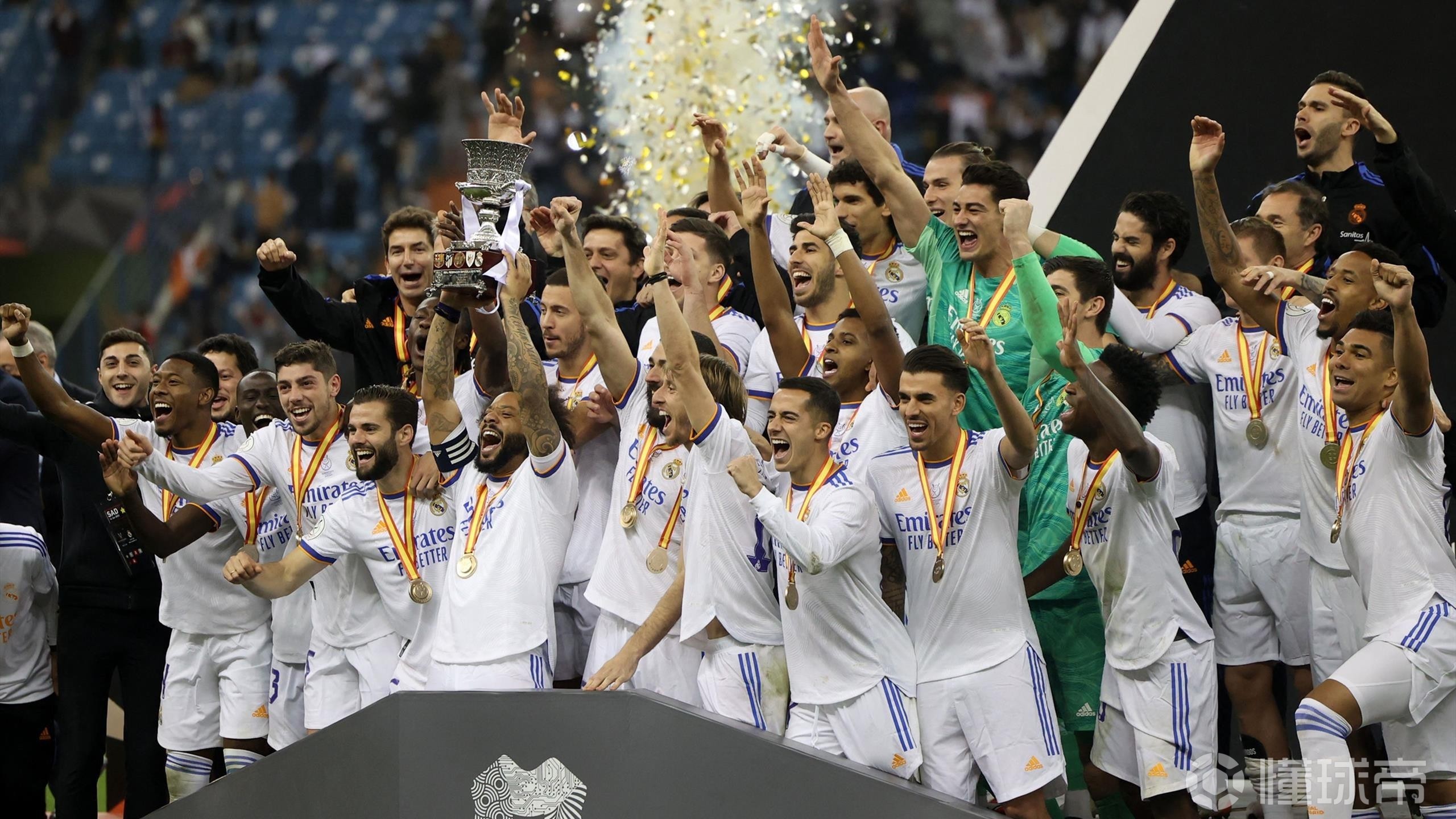 皇马主场胜利,重返西甲积分榜前列 皇马主场胜利,重返西甲积分榜前列