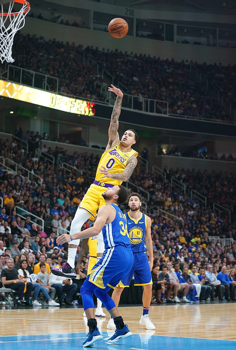 开云体育直播-包含斯托克城客场大胜米尔沃尔，取得关键胜利的词条