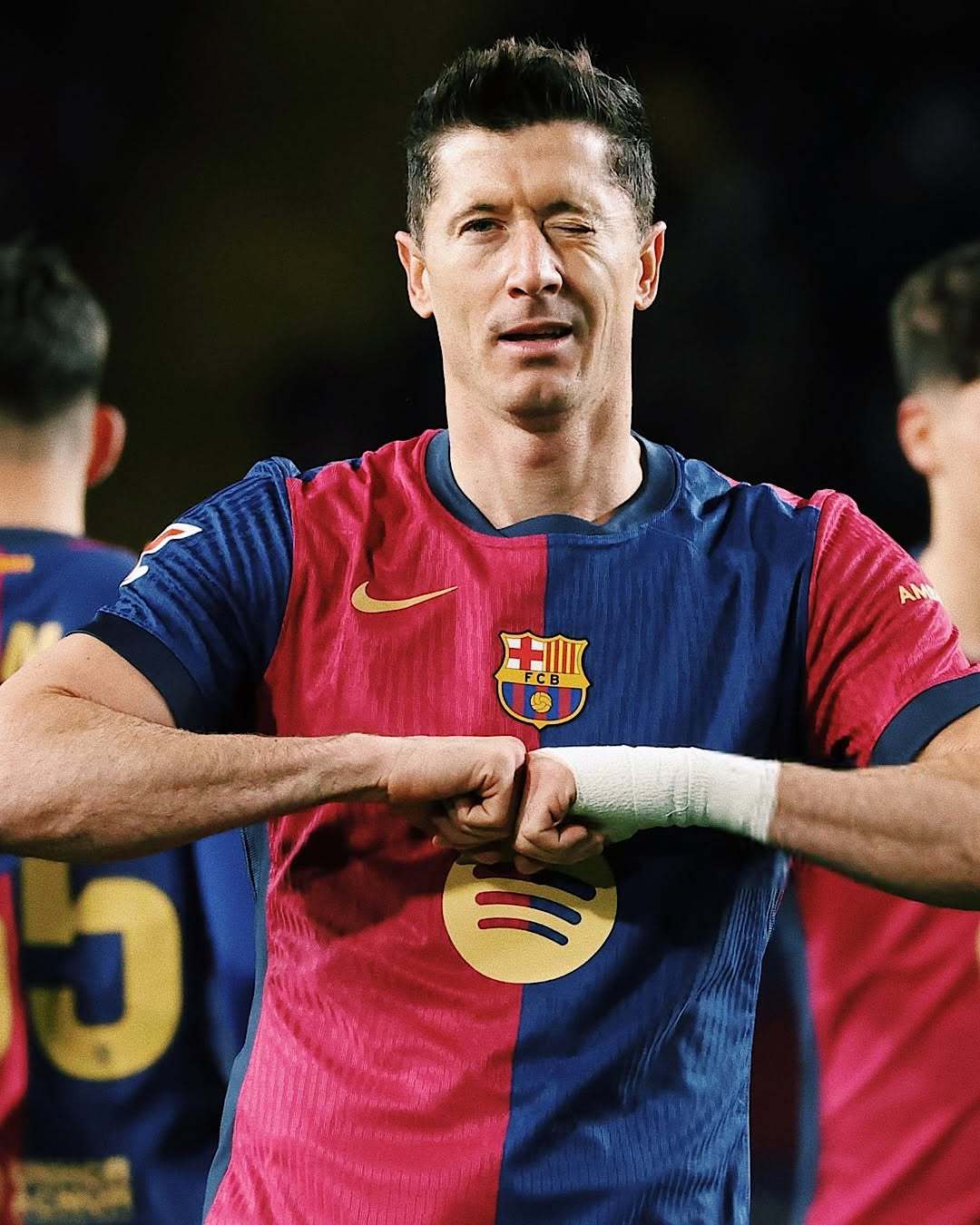 瓦伦西亚前锋表现出色斩获进球 瓦伦西亚前锋表现出色斩获进球