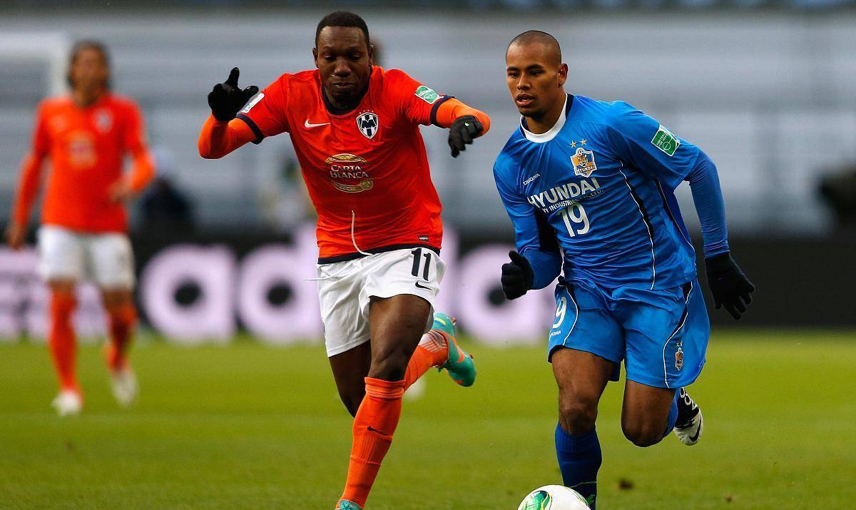 关于雷根斯堡客场获胜，士气大振的信息