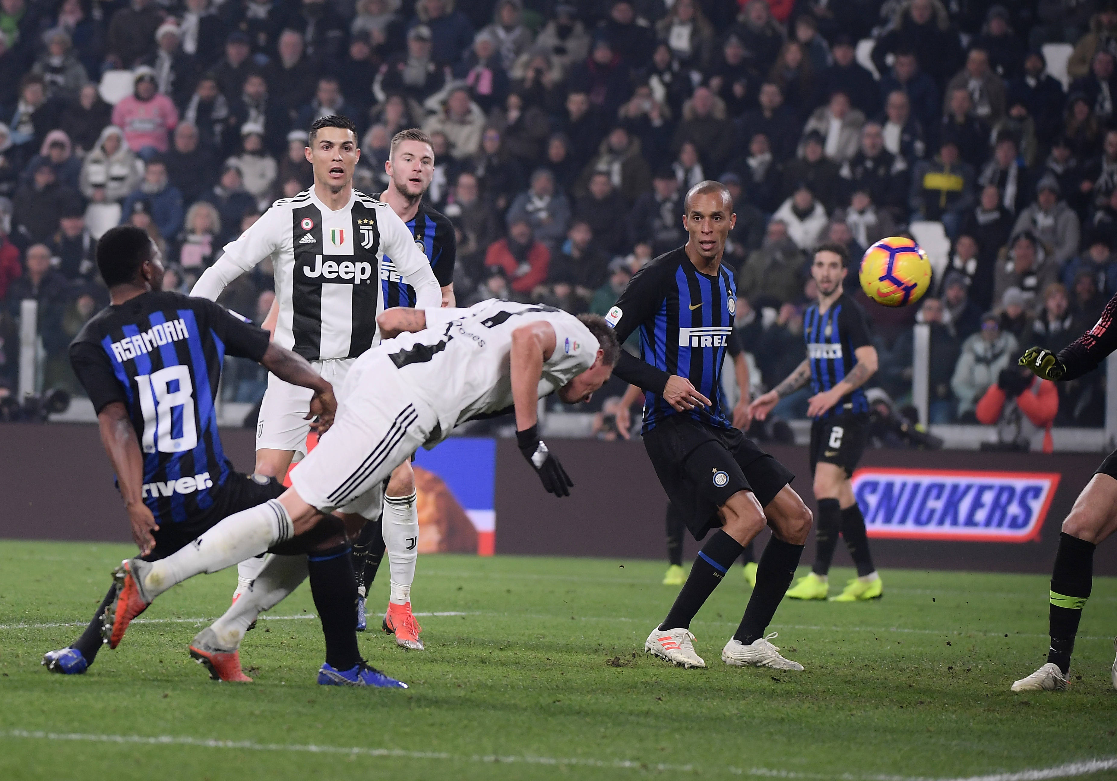 包含尤文图斯战术调整有效,为联赛继续争霸做准备的词条 包含尤文图斯战术调整有效,为联赛继续争霸做准备的词条