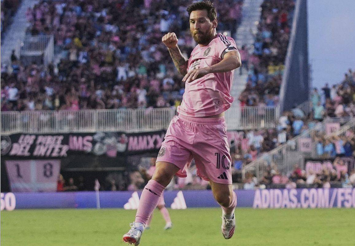 梅西梅开二度,巴萨大胜对手的简单介绍 梅西梅开二度,巴萨大胜对手的简单介绍